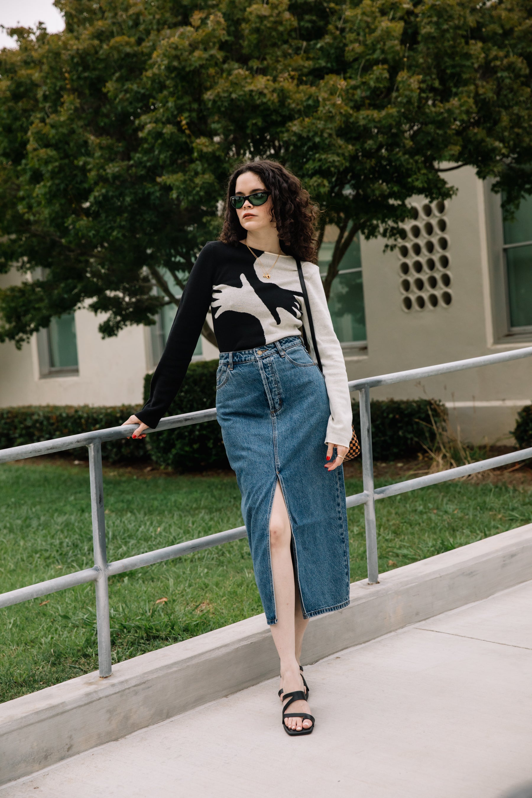 Black & Cream Handsy Knit Jumper