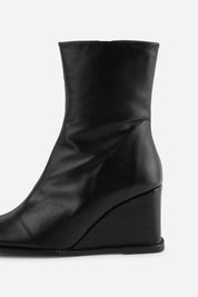 Company Wedge Boot