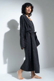 The Long Robe - Black