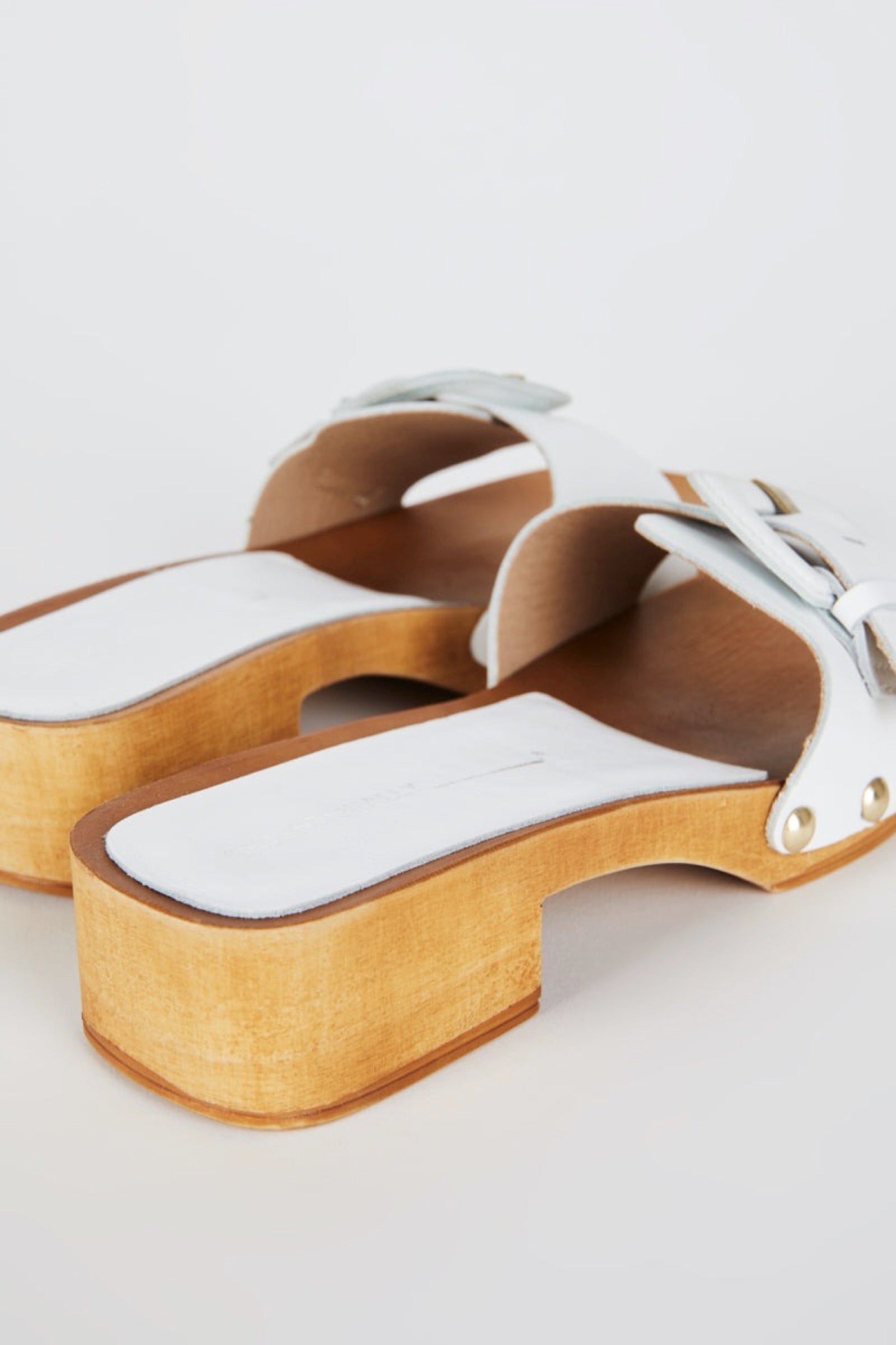 White Mar Sandal