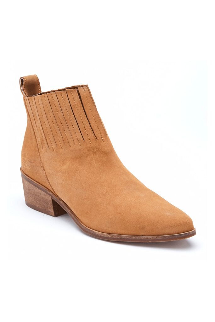 Tan Sophea Boot